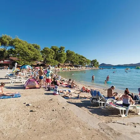 Beautiful In Rastane Donje