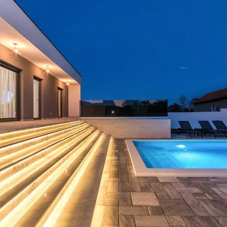 Casa vacanze Beautiful In Rastane Donje *