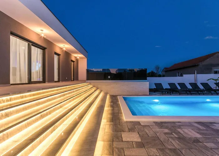 بيت للعطل Beautiful In Rastane Donje *